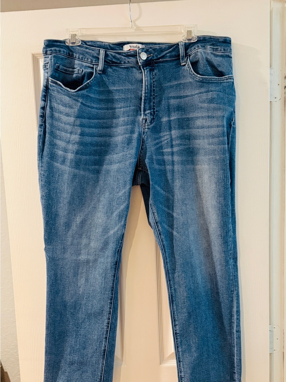 Arula  woman’s Blue Denim Jeans